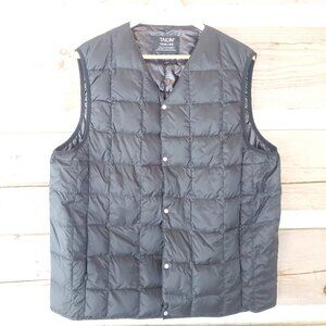 Taion Crew Neck Button Down Vest